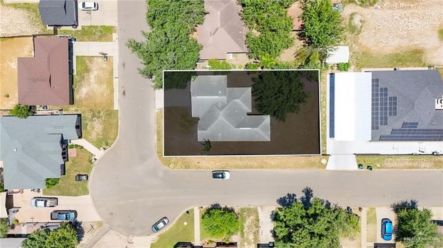 409 Denise Circle, La Joya, TX 78560