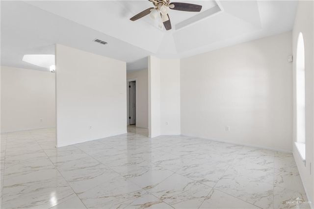 409 Denise Circle, La Joya, TX 78560