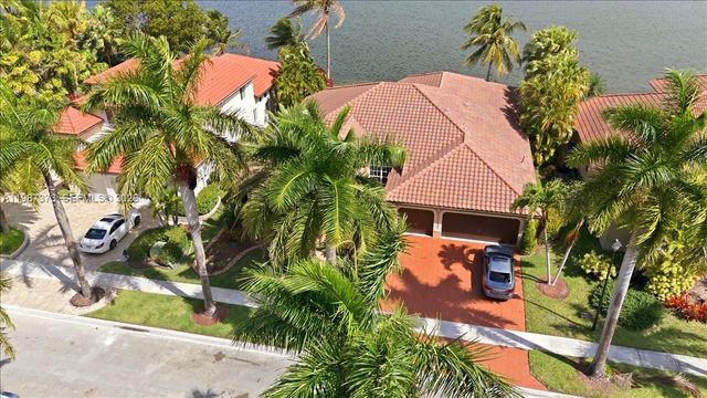 18631 SW 39th St, Miramar, FL 33029
