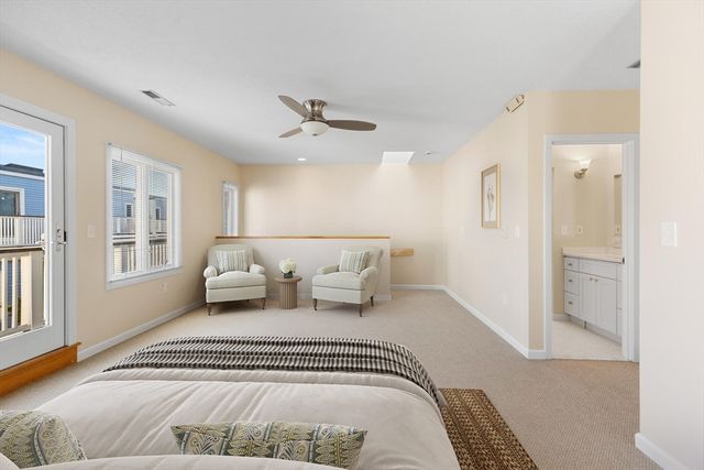 676 Huron Ave 43, Cambridge, MA 02138