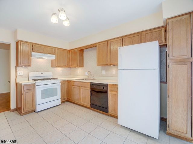 2905 Johnson Cir, Bridgewater Twp., NJ 08807