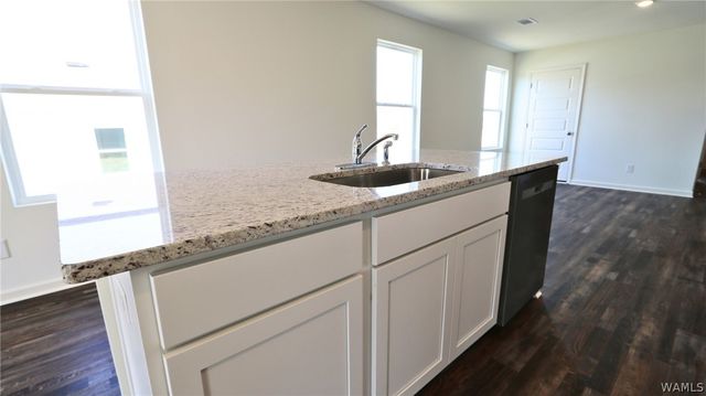 4325 Henry, Tuscaloosa, AL 35405