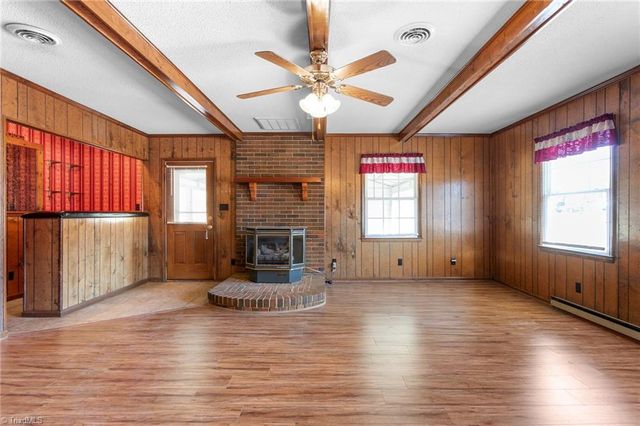 802 Quailmeadow Lane, Colfax, NC 27235