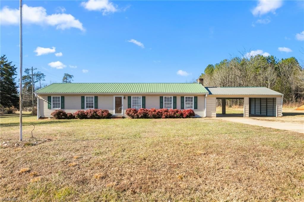 802 Quailmeadow Lane, Colfax, NC 27235