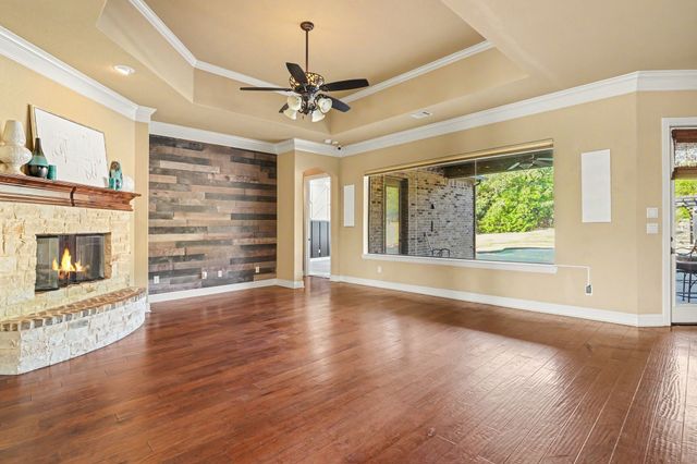 6909 Heritage Oaks Drive, Mansfield, TX 76063