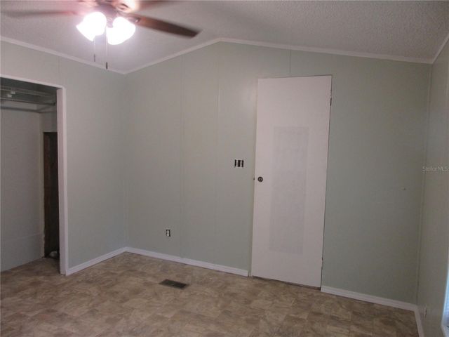 18640 SE 22ND LANE, Silver Springs, FL 34488