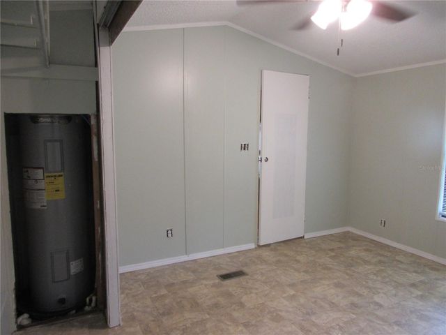 18640 SE 22ND LANE, Silver Springs, FL 34488