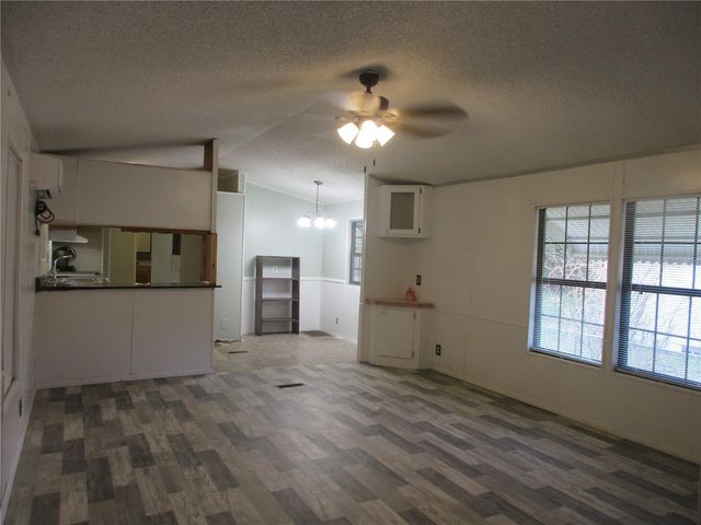 18640 SE 22ND LANE, Silver Springs, FL 34488