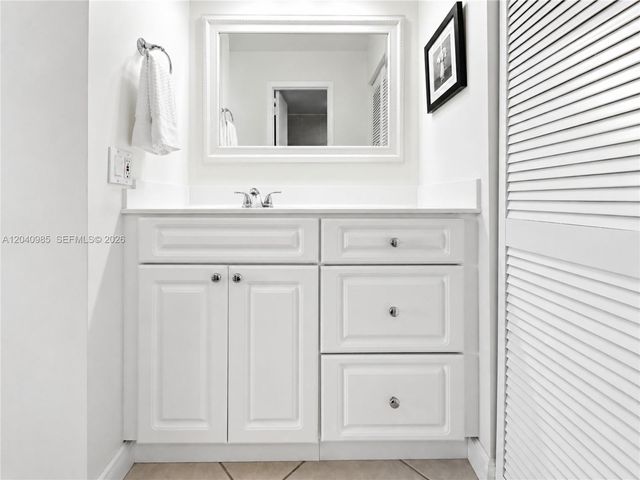1817 S Ocean Dr 620, Hallandale Beach, FL 33009