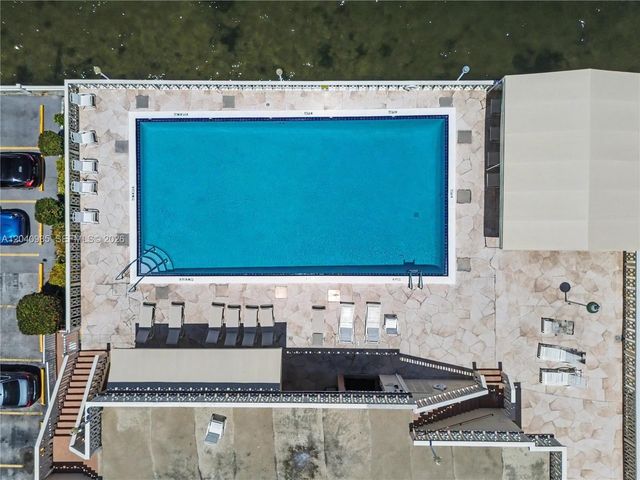1817 S Ocean Dr 620, Hallandale Beach, FL 33009