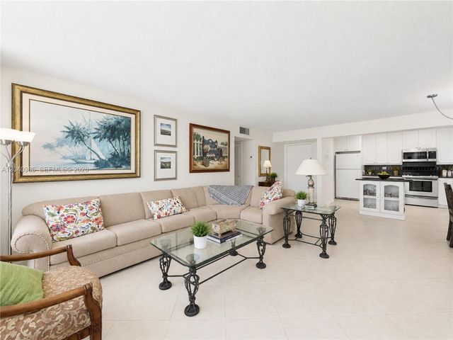 1817 S Ocean Dr 620, Hallandale Beach, FL 33009