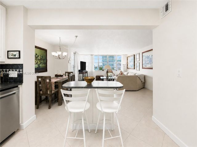 1817 S Ocean Dr 620, Hallandale Beach, FL 33009