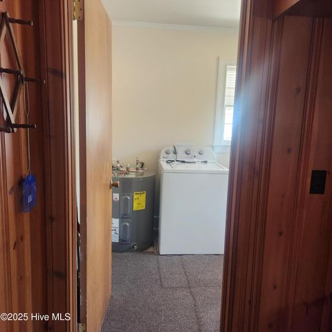 727 Fairlane Drive, Grifton, NC 28530