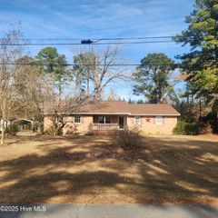 727 Fairlane Drive, Grifton, NC 28530