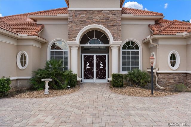 291 S Paladinn Circle, Inverness, FL 34453