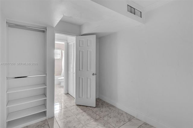 3800 SW 102nd Avenue 206, Miami, FL 33165