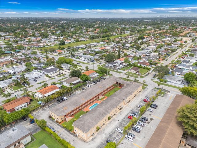3800 SW 102nd Avenue 206, Miami, FL 33165
