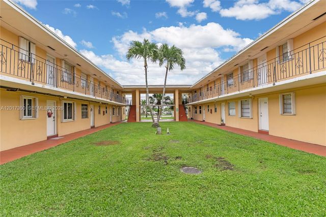 3800 SW 102nd Avenue 206, Miami, FL 33165