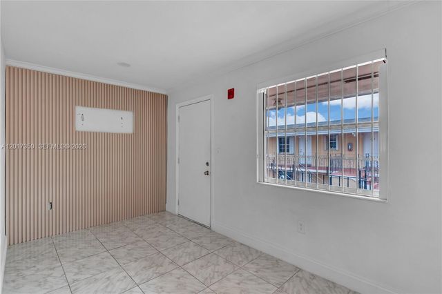 3800 SW 102nd Avenue 206, Miami, FL 33165