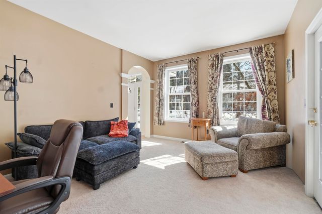 148 Barrett Lane, Williston, VT 05495