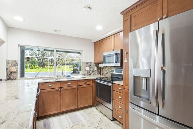 12802 IRONWOOD CIRCLE, Hudson, FL 34667