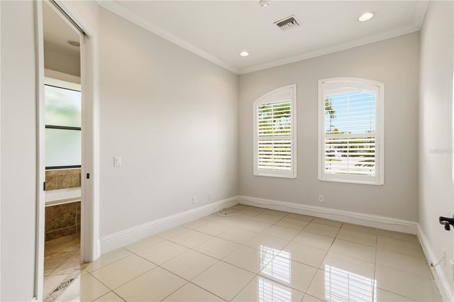 8057 RIO BELLA PLACE, University Park, FL 34201
