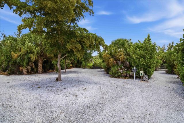 8057 RIO BELLA PLACE, University Park, FL 34201