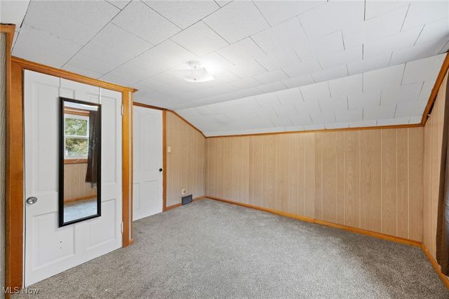 3584 Brookside Road, Cuyahoga Falls, OH 44221