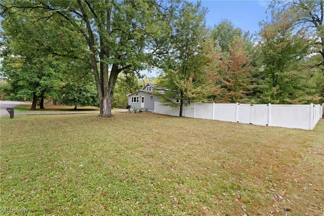 3584 Brookside Road, Cuyahoga Falls, OH 44221