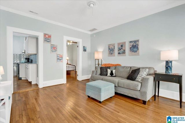 1101 28th Pl S Apt 6, Birmingham, AL 35205