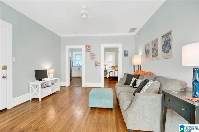 1101 28th Pl S Apt 6, Birmingham, AL 35205