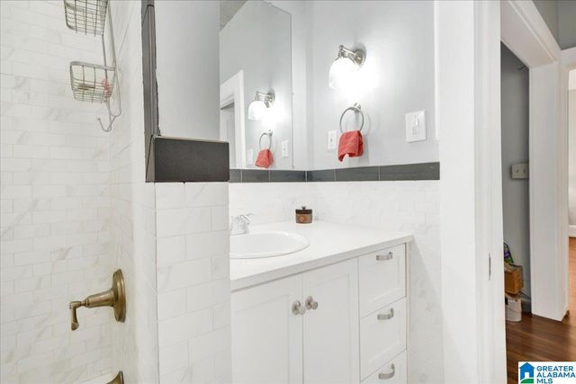 1101 28th Pl S Apt 6, Birmingham, AL 35205