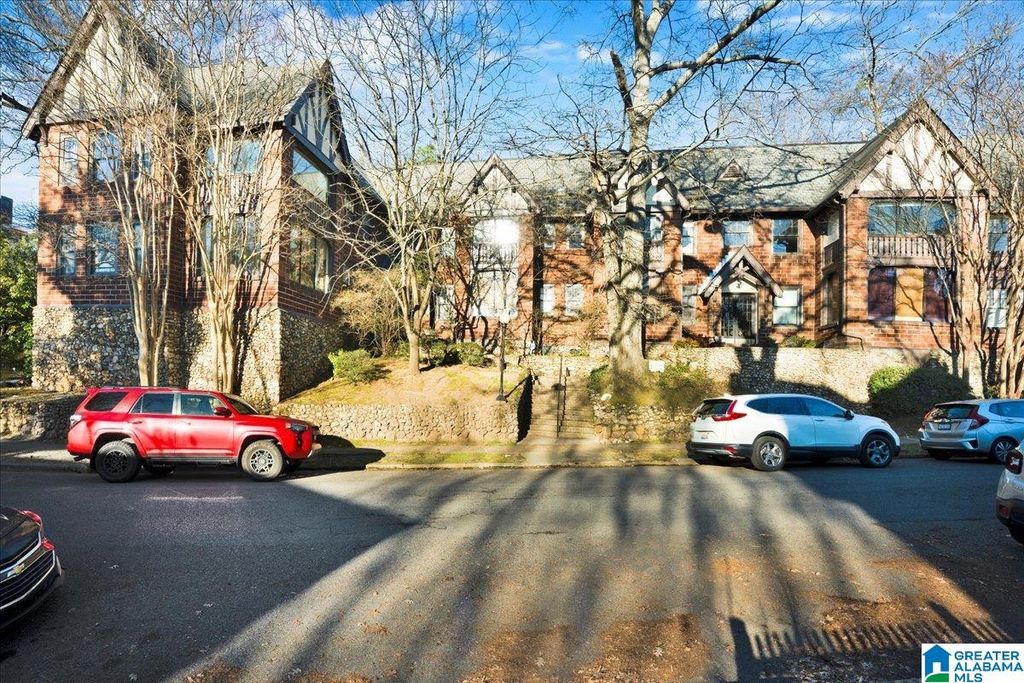 1101 28th Pl S Apt 6, Birmingham, AL 35205