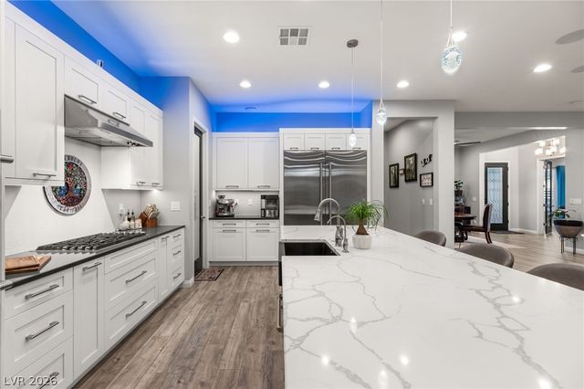 5865 Alice Landing Court, Las Vegas, NV 89149