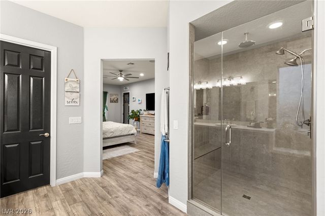 5865 Alice Landing Court, Las Vegas, NV 89149