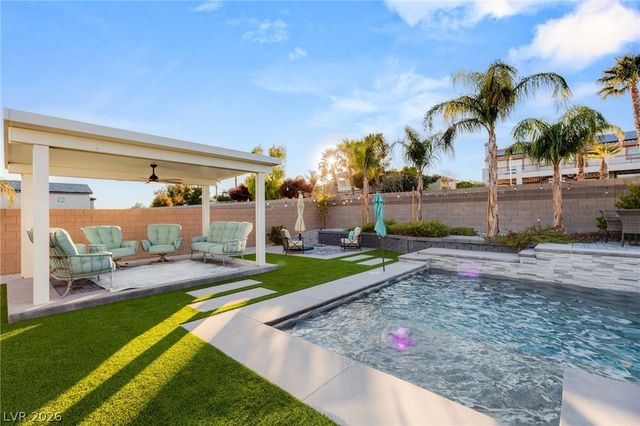 5865 Alice Landing Court, Las Vegas, NV 89149