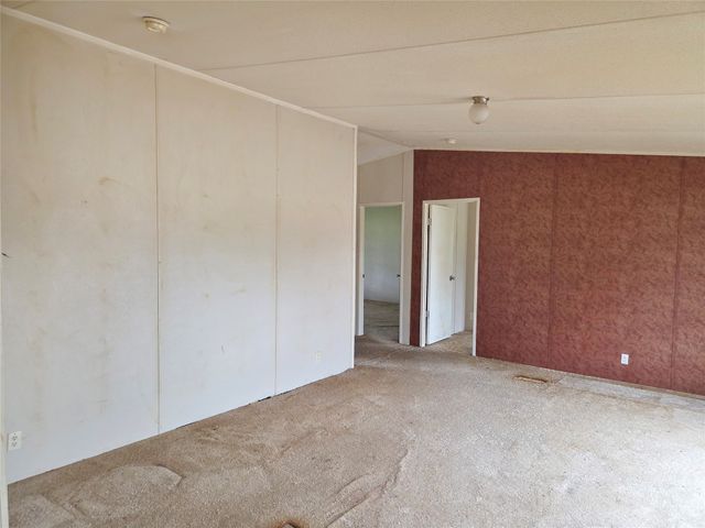 327 County Road 160, Whitesboro, TX 76273