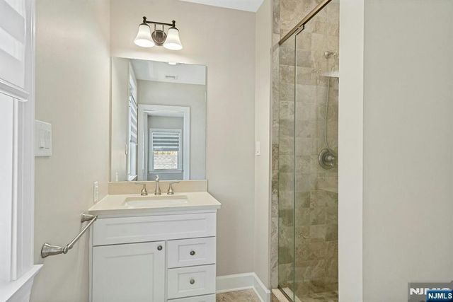 109 Blauvelt Avenue, Ho-ho-kus, NJ 07423