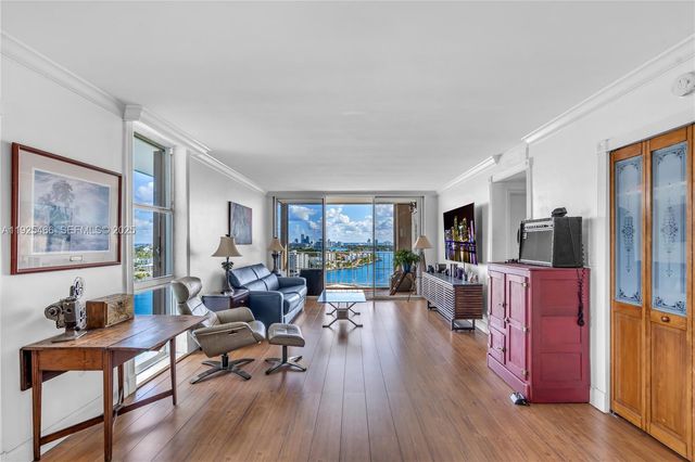 1865 79th St Cswy PHI, North Bay Village, FL 33141