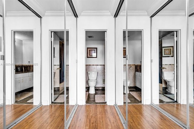 1865 79th St Cswy PHI, North Bay Village, FL 33141