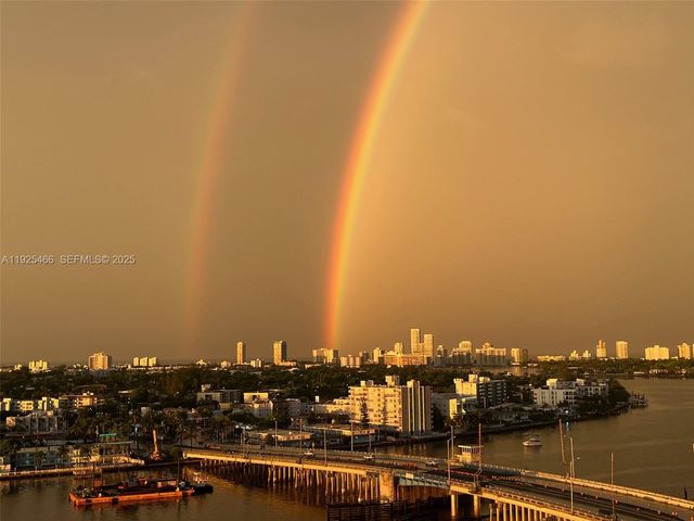 1865 79th St Cswy PHI, North Bay Village, FL 33141