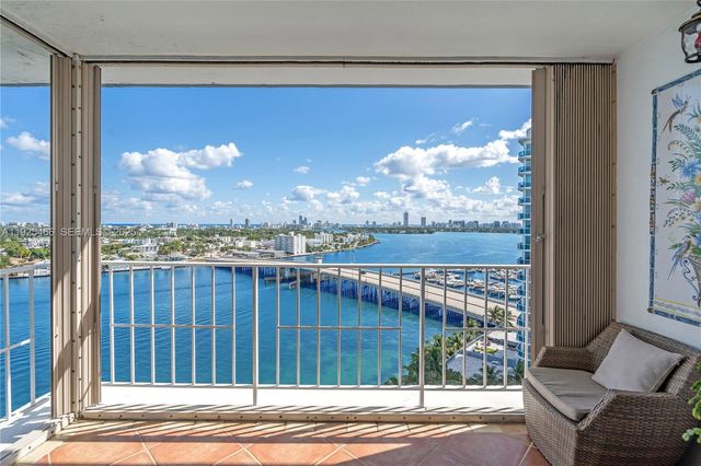 1865 79th St Cswy PHI, North Bay Village, FL 33141