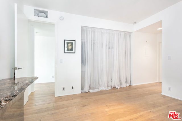 9033 Vista Grande Street 2, West Hollywood, CA 90069