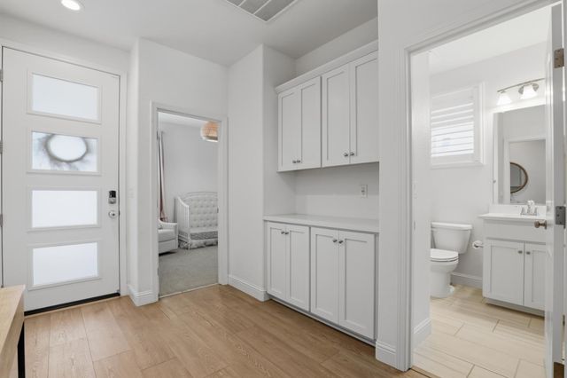 909 Hopkins St, Lincoln, CA 95648