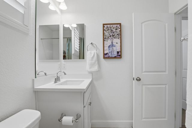909 Hopkins St, Lincoln, CA 95648