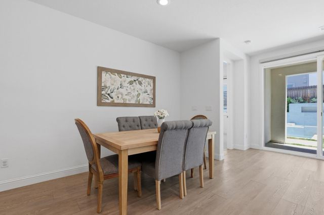 909 Hopkins St, Lincoln, CA 95648