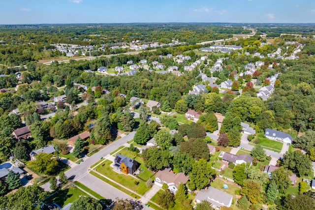 6573 Isabelle Street, Portage, MI 49024
