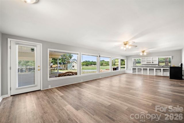 109 Woodside Avenue, Gastonia, NC 28054