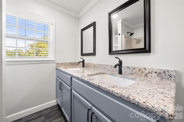 109 Woodside Avenue, Gastonia, NC 28054