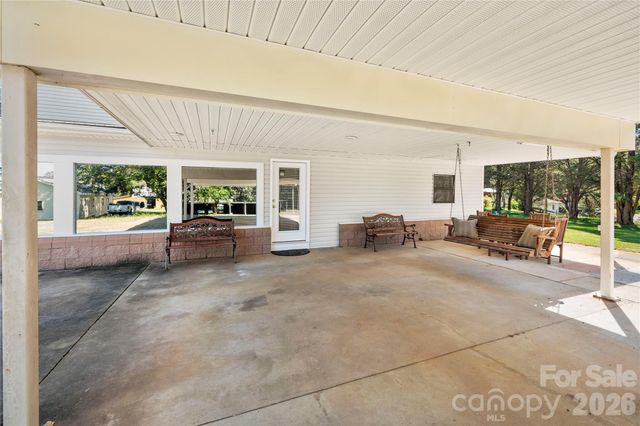 109 Woodside Avenue, Gastonia, NC 28054
